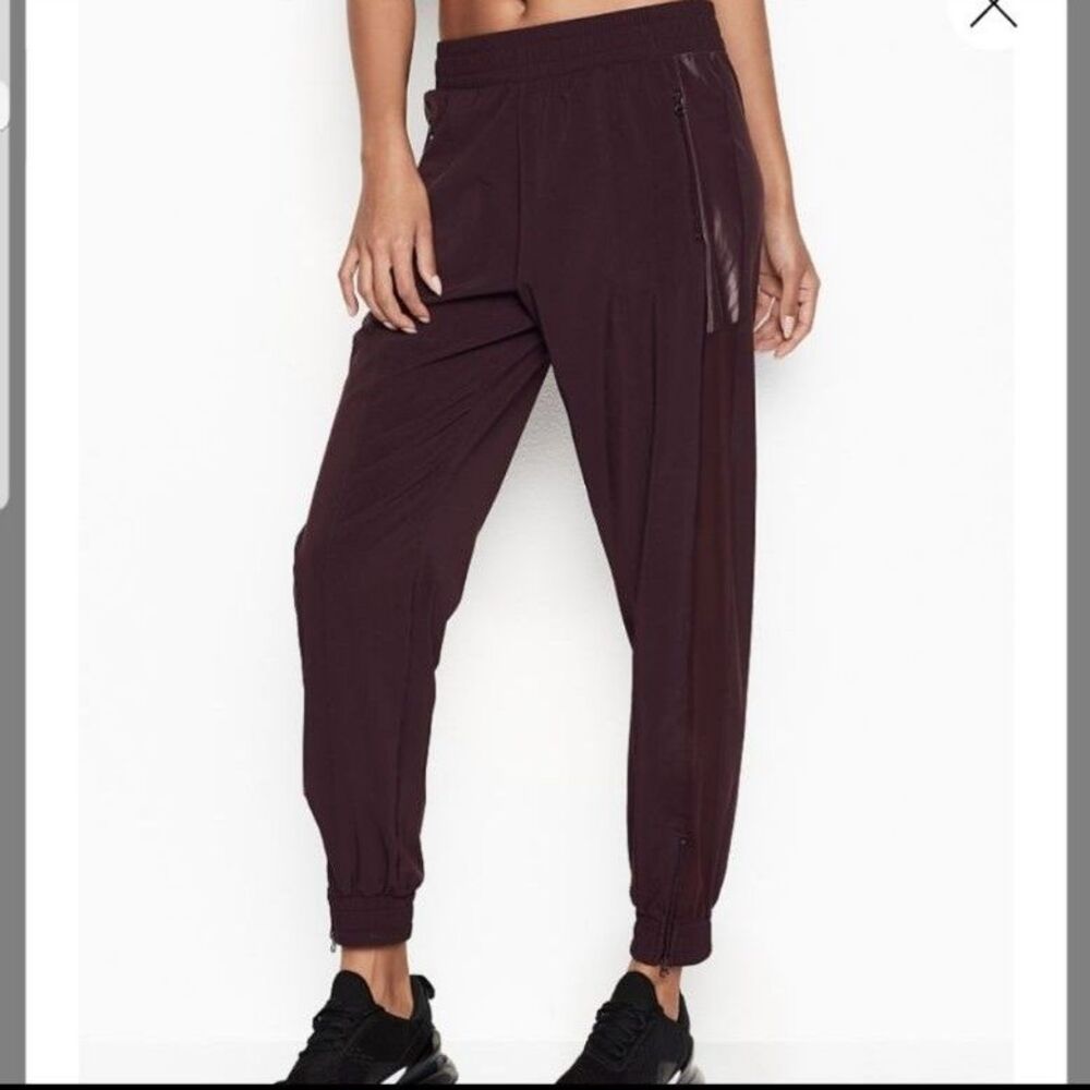 NWT VS SPORT CARGO JOGGER TRACK PANTS